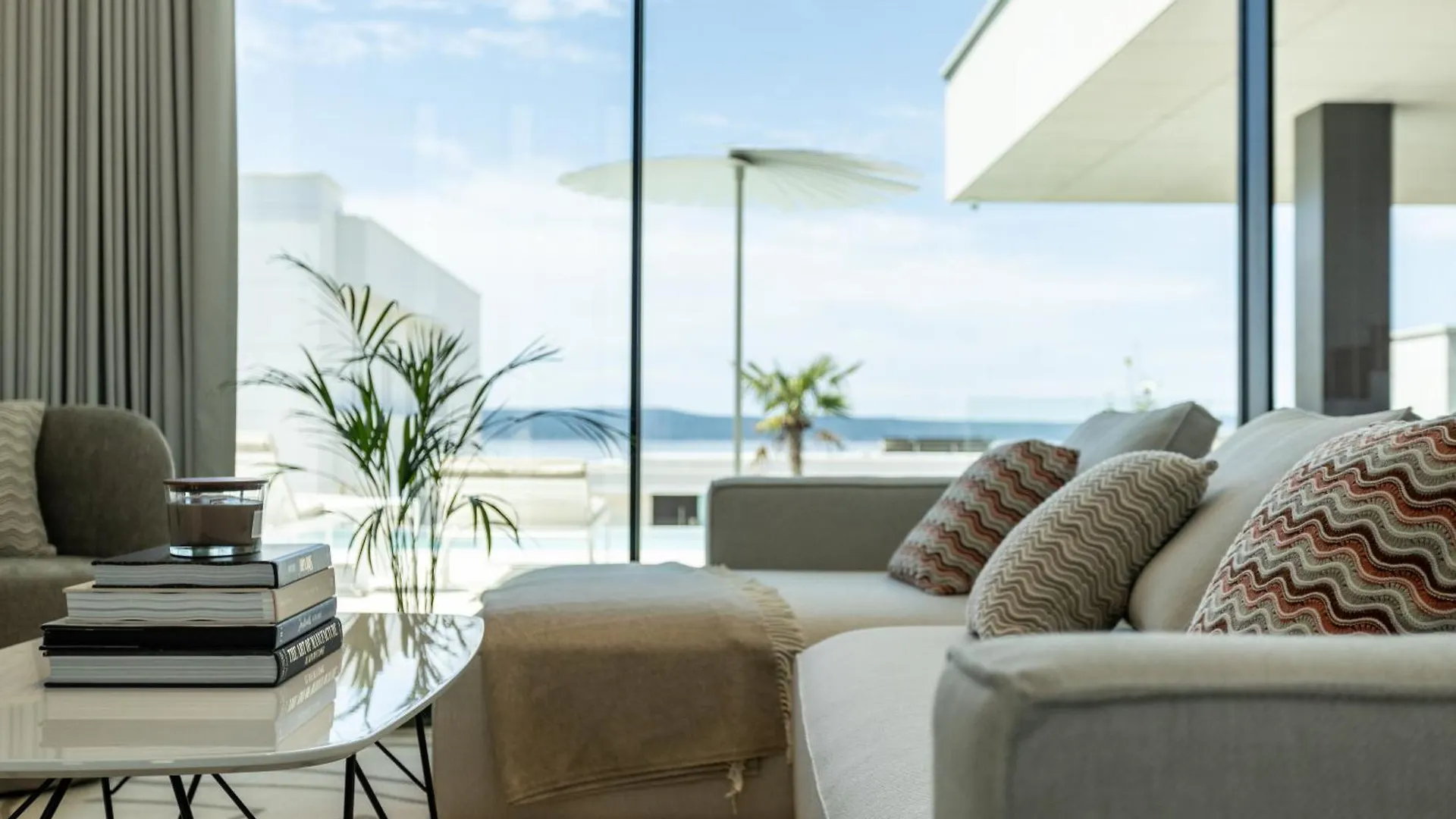 Lioqa Resort ウグリャン