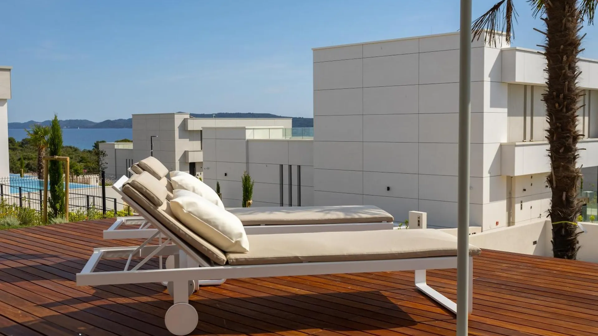 Lioqa Resort ウグリャン