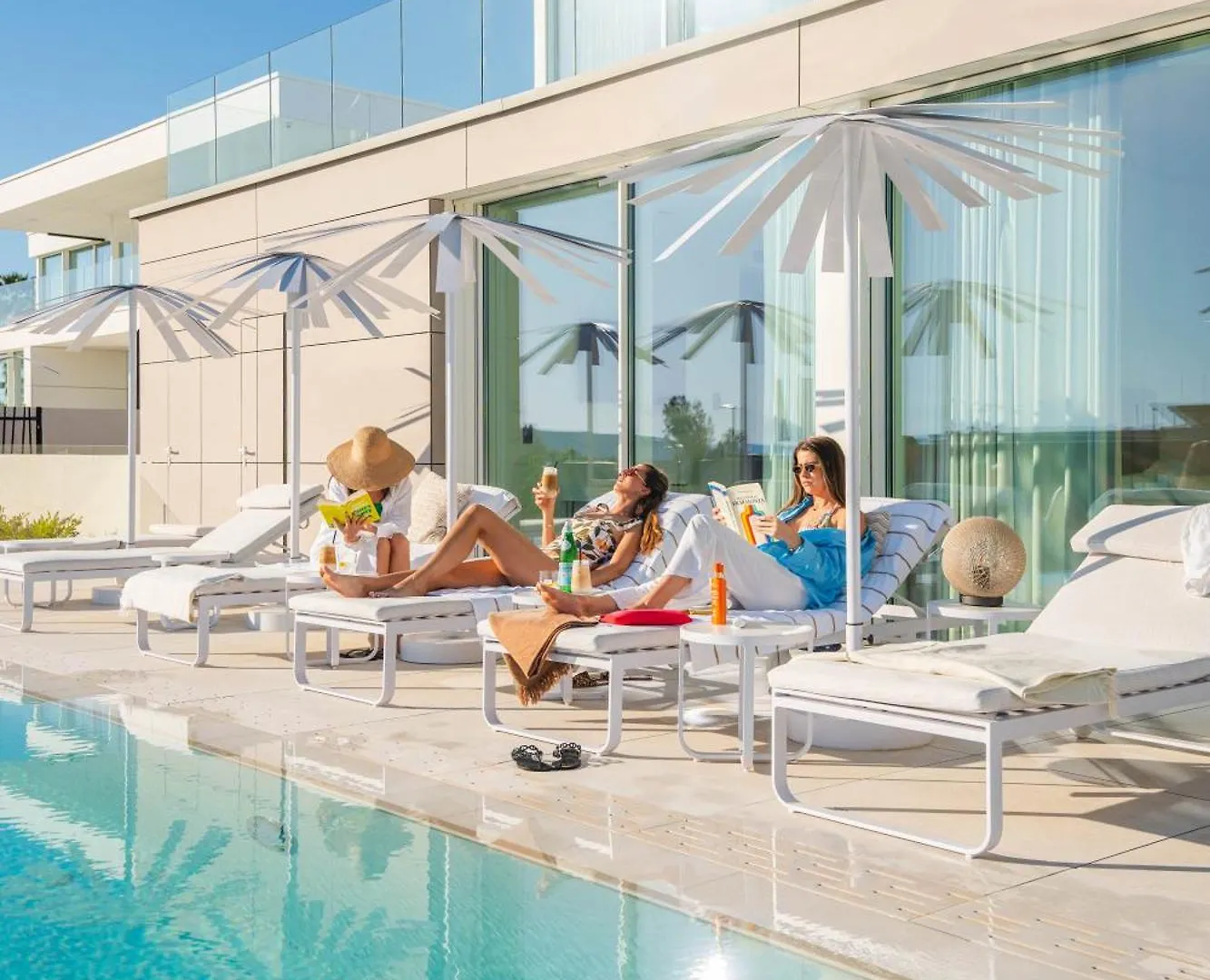 Lioqa Resort ウグリャン